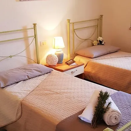 La Solidea - Con Giardino A Pochi Passi Da Cala Ginepro Вилла Орозеи