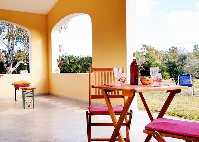 Villa La Solidea - Con Giardino A Pochi Passi Da Cala Ginepro