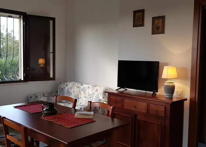 La Solidea - Con Giardino A Pochi Passi Da Cala Ginepro Orosei